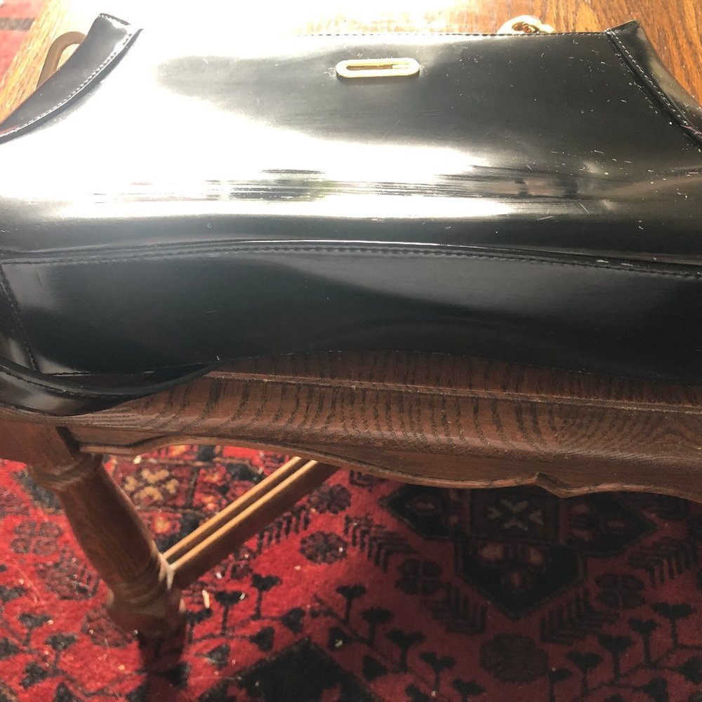 Guess Handbag - Picture 4 of 5